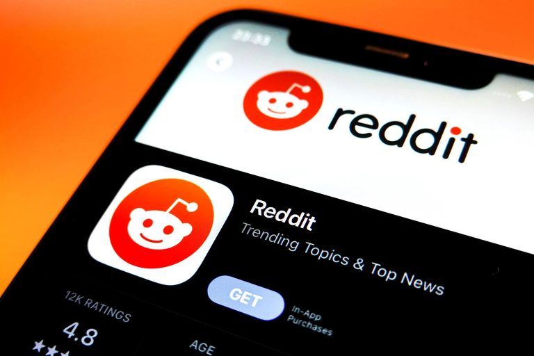 Buy Reddit Upvotes and Turn Every Post Into a Lead Magnet